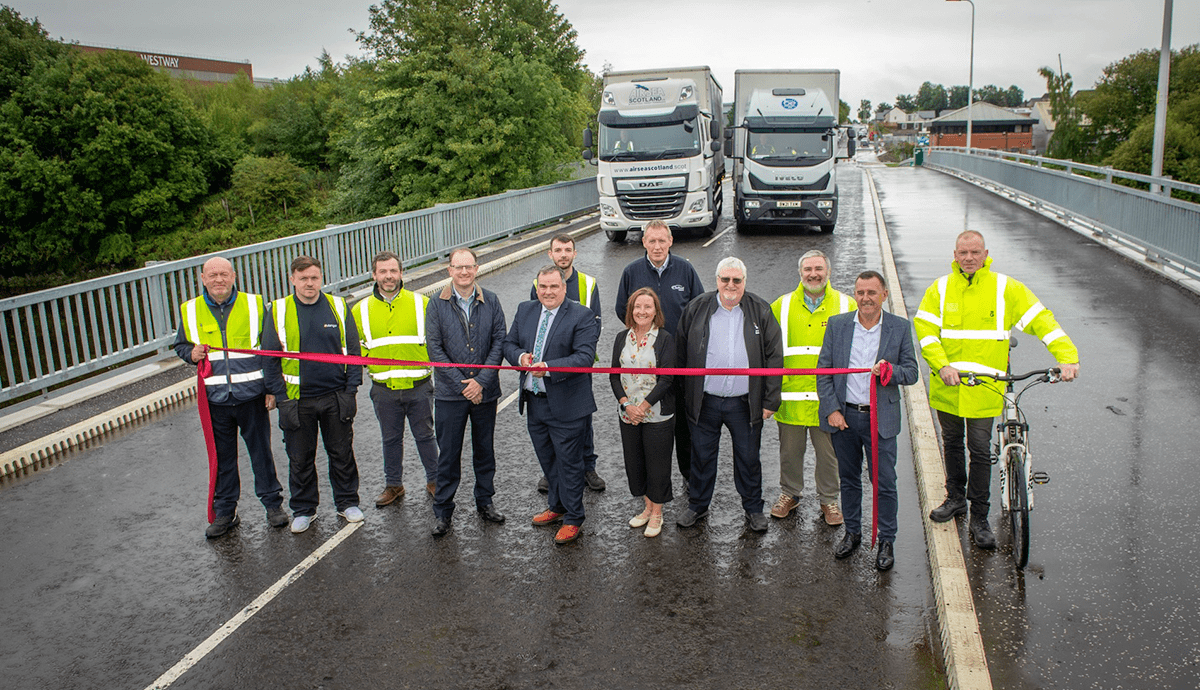 Renfrewshire businesses hail the benefits of new commercial connection